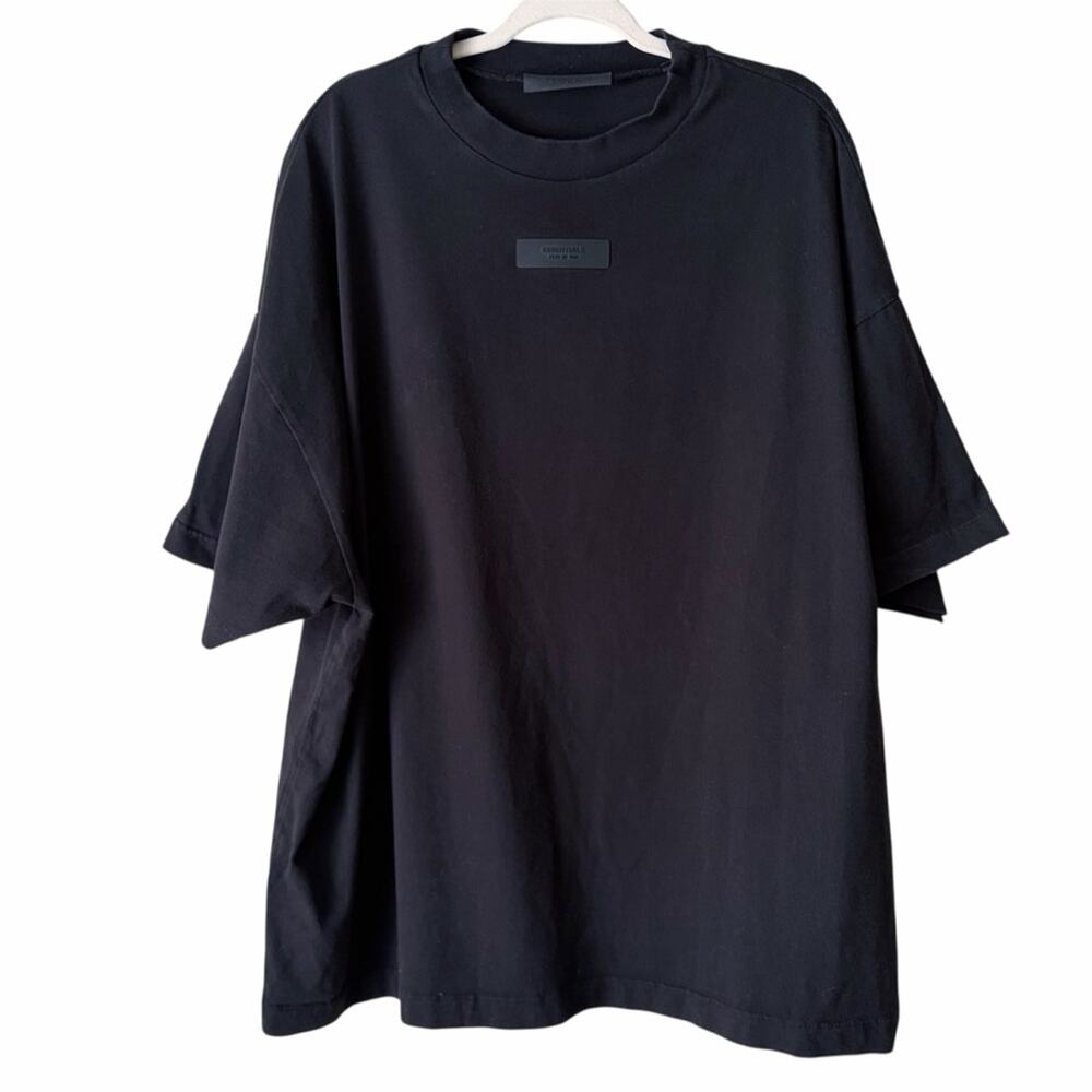 Fear of God Essentials | Crewneck Short Sleeve T-Shirt Rubber Logo Black Large - Picture 2 of 7